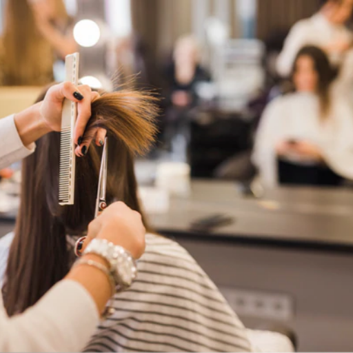 Femme coupe / Entreprise